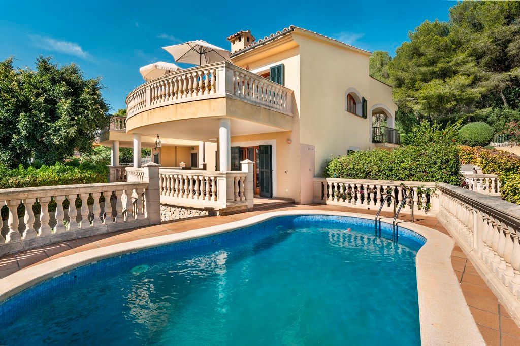 Piscina de Casa o xalet en venda en Alcúdia amb Aire condicionat, Jardí privat i Terrassa