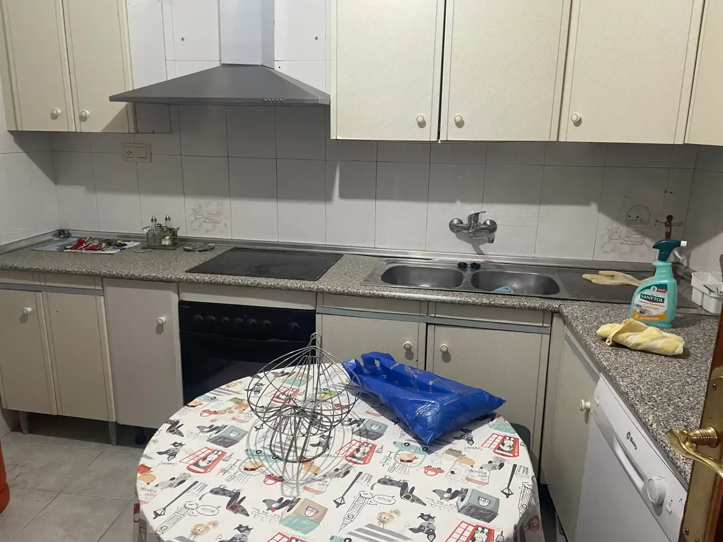 Cocina de Casa o chalet en venta en Villarrobledo con Calefacción, Terraza y Amueblado