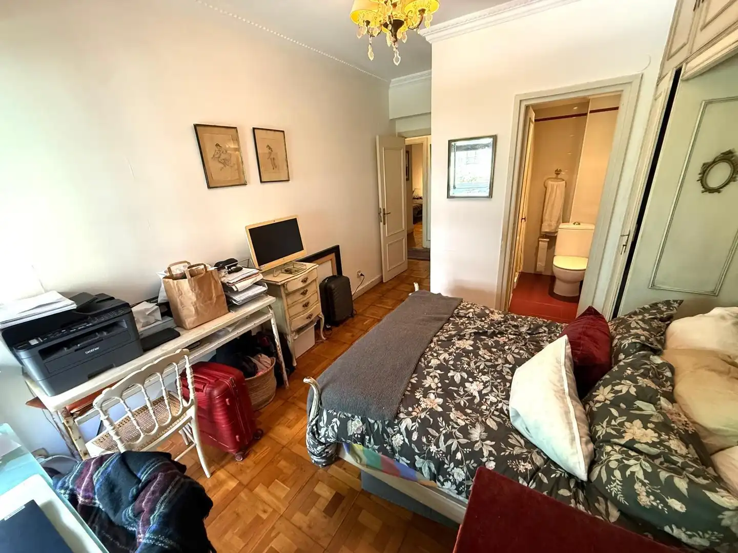 Habitación de Piso en venta en Donostia - San Sebastián  con Calefacción y Balcón