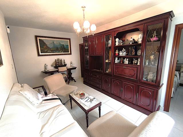 Piso en Venta en Calle de Carballido en Puerta del Ángel