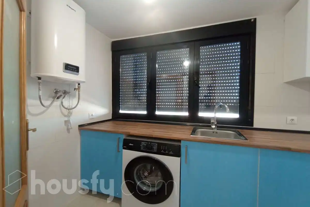 Kitchen of Duplexes for rent in Magán  with Air Conditioner, Parquet flooring and Storage room