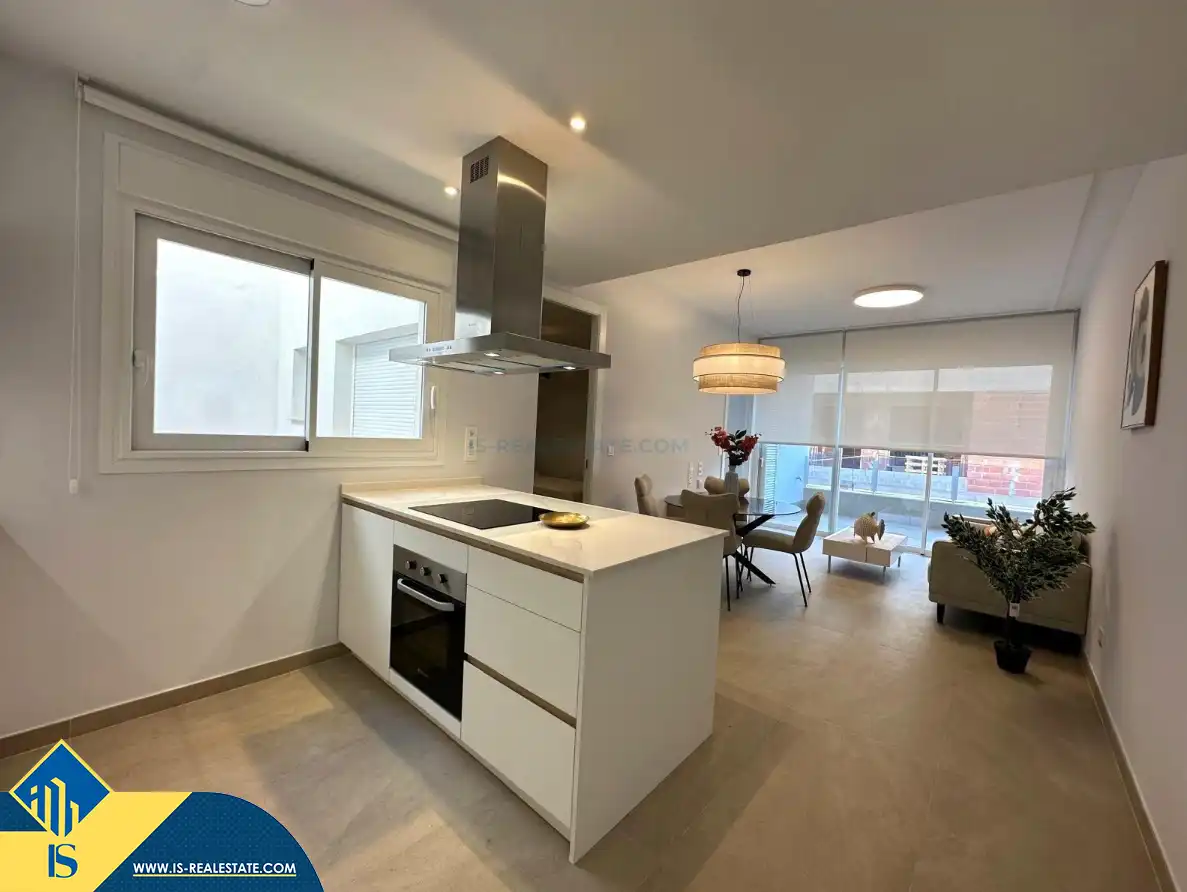 Apartment with pool for sale in Playa de los Locos, imagen 2