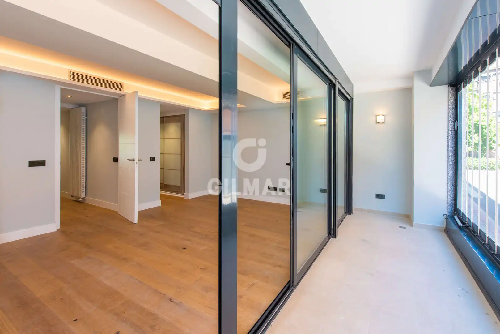 Piso en venta en Madrid con Calefacción, Trastero y Piscina
