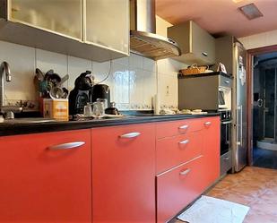 Cuina de Casa o xalet en venda en Monzón de Campos amb Calefacció, Terrassa i Forn