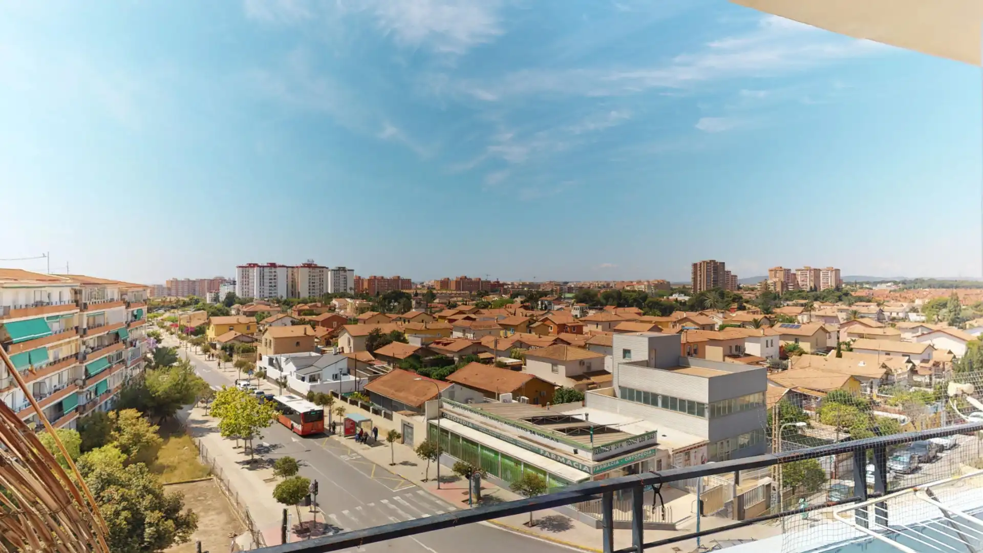 Vista exterior de Piso en venta en Alicante / Alacant