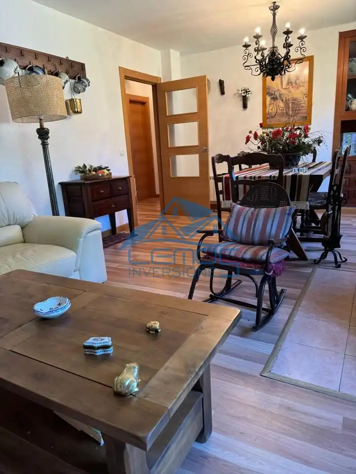 Houses for sale in Santa Teresa De Jesús, Boñar