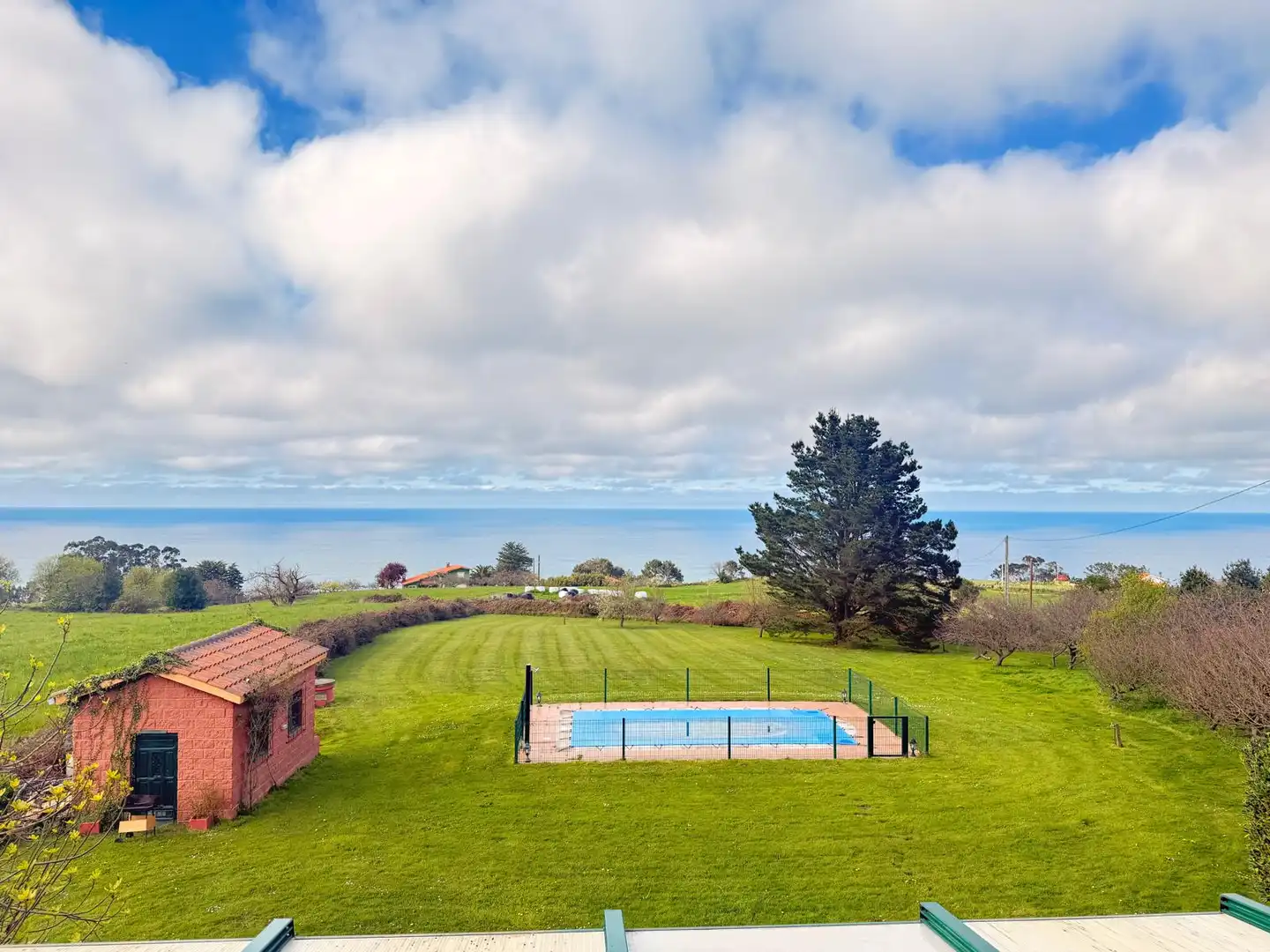 Piscina de Casa o chalet en venta en Villaviciosa con Calefacción, Jardín privado y Terraza