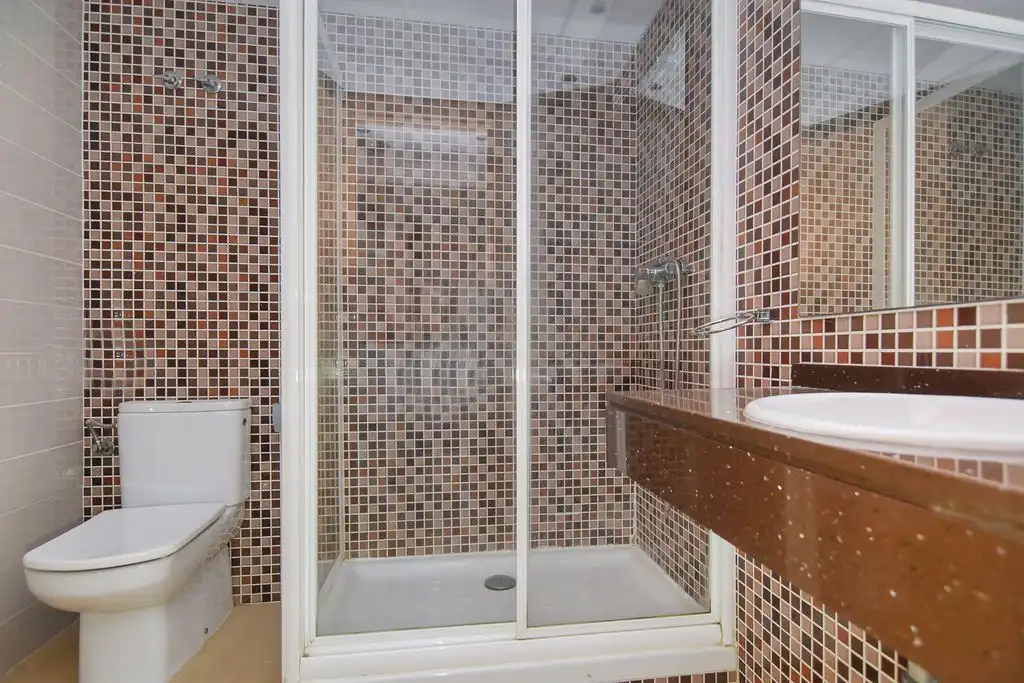 Bathroom of Flat for sale in Sant Pere de Ribes  with Air Conditioner, Heating and Parquet flooring