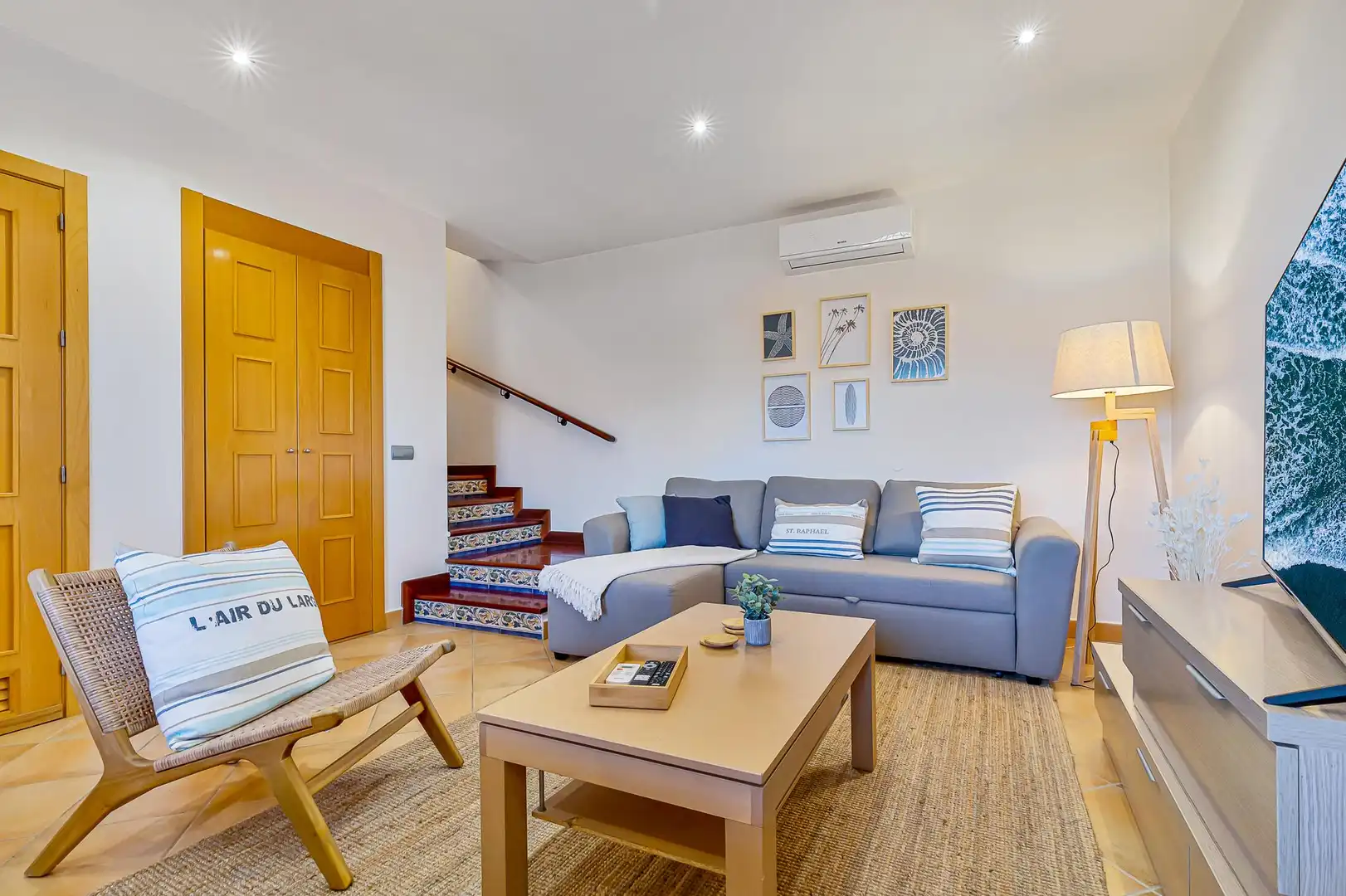 Sala de estar de Ático en venta en Mijas con Aire acondicionado, Calefacción y Jardín privado
