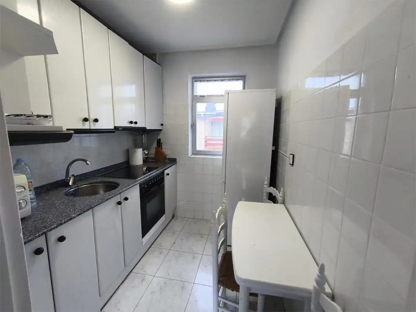 Cuina de Àtic en venda en Laredo amb Parquet i Moblat