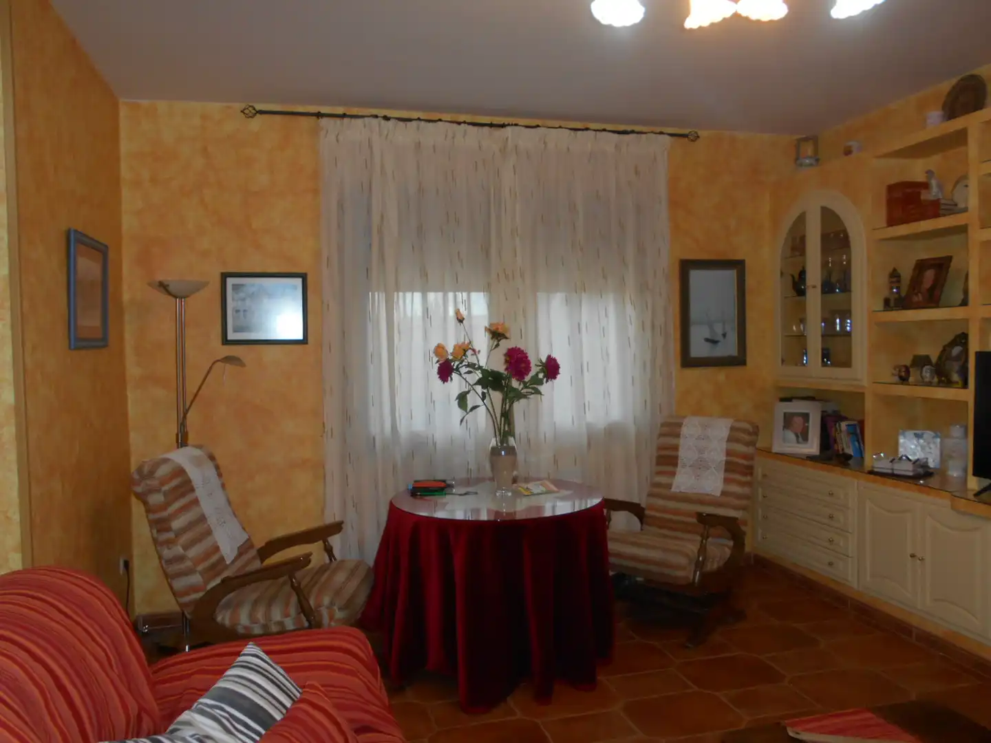 Sala de estar de Casa o chalet en venta en Pozuelo de Calatrava con Aire acondicionado, Calefacción y Jardín privado