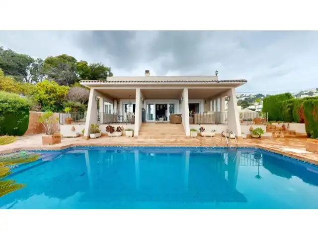 Vista exterior de Casa o chalet en venta en Moraira con Aire acondicionado, Calefacción y Jardín privado