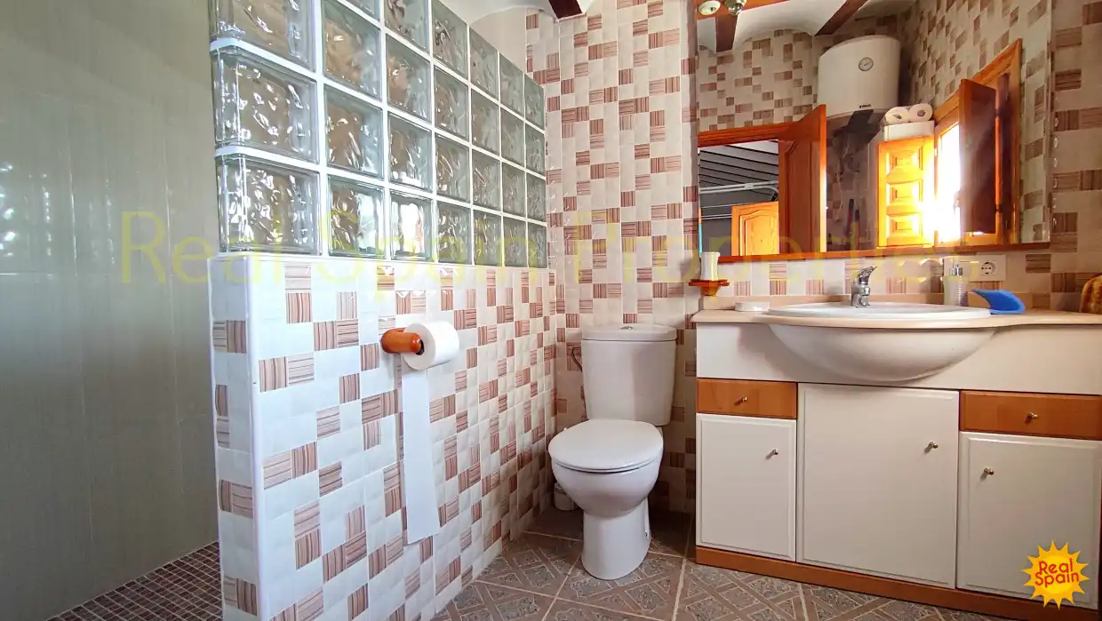 Baño de Finca rústica en venta en Vélez-Rubio con Terraza y Piscina