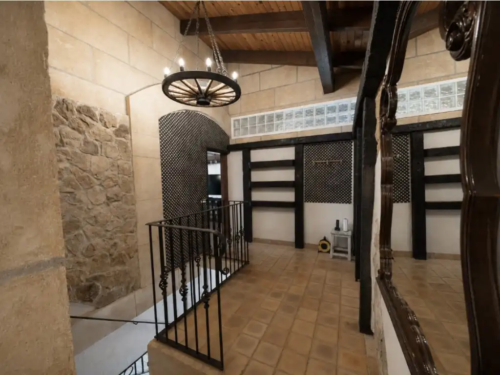 Haus oder Chalet zum Verkauf in Calvià mit Klimaanlage, Privatgarten und Terrasse