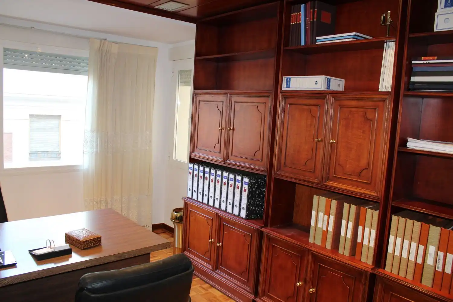 Office space with lift to rent in Centro - Plaza Mayor, imagen 4