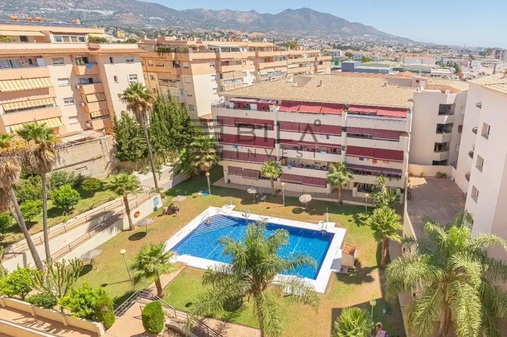 Àtic amb piscina en venda a Antonio machado