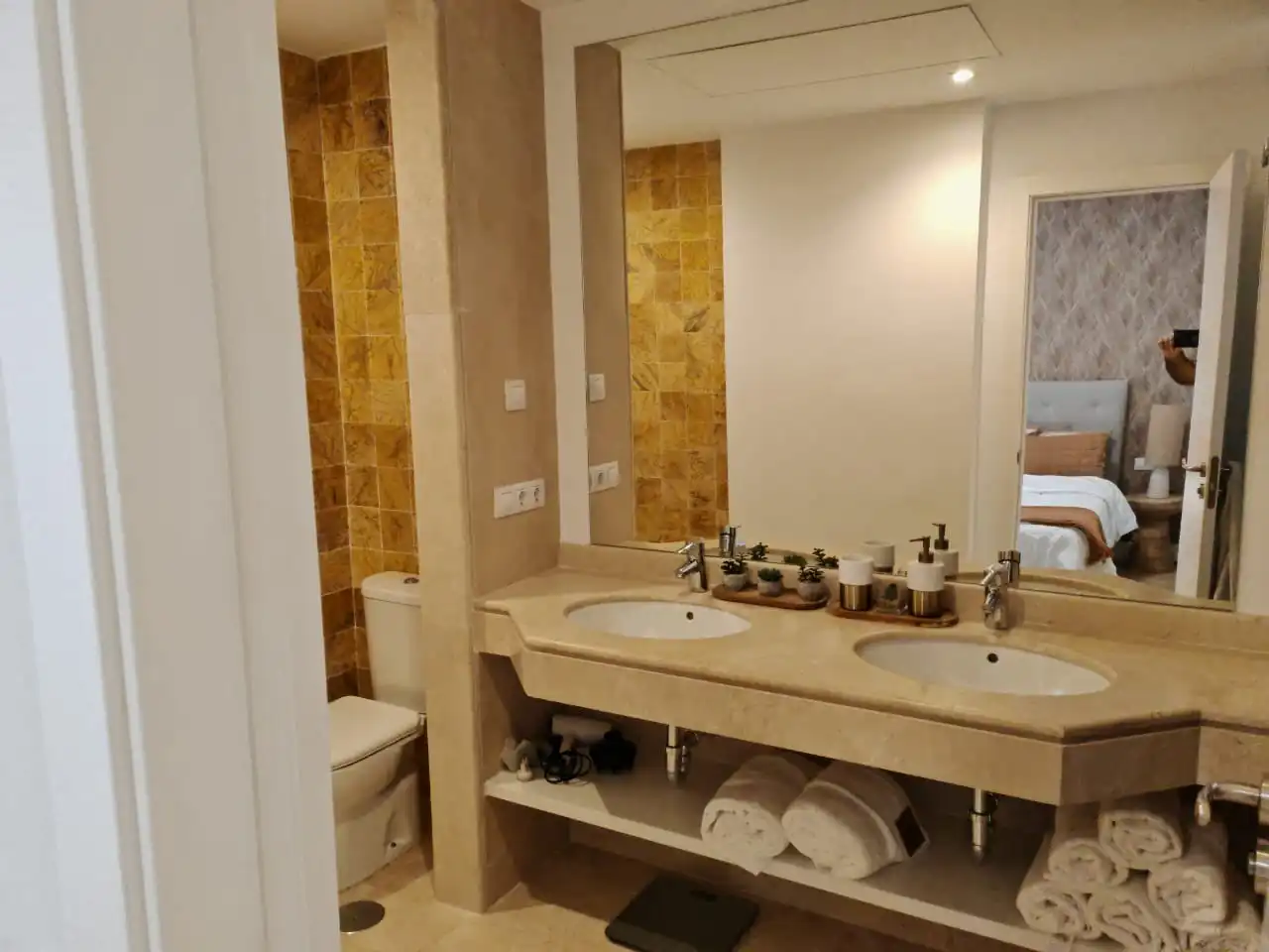 Bathroom of Detached homes for rent in Benalmádena  with Air Conditioner, Heating and Terrace