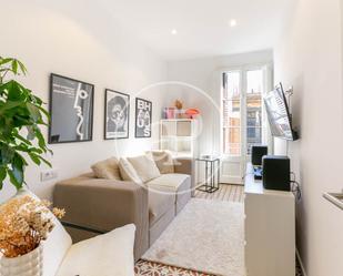 Living room of Flat for sale in  Barcelona Capital  with Air Conditioner, Heating and Balcony