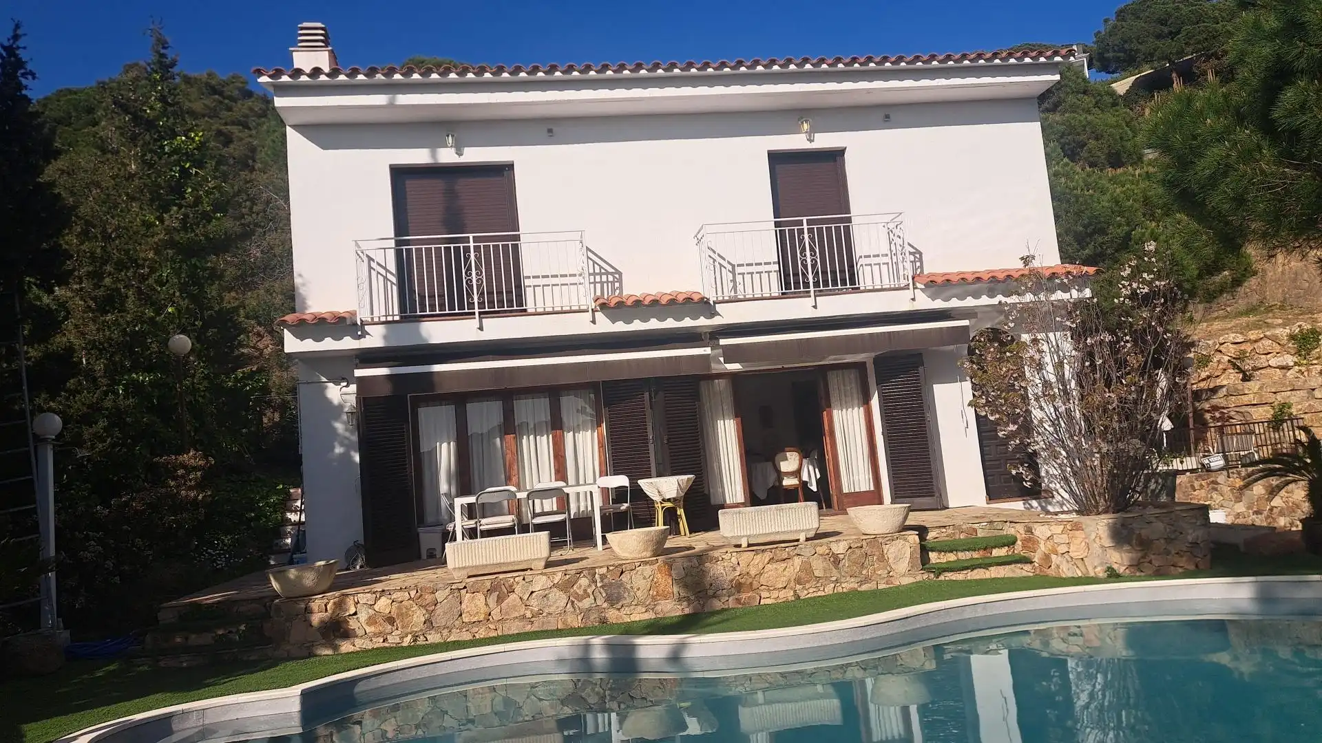Vista exterior de Casa o xalet en venda en Lloret de Mar amb Jardí privat, Terrassa i Traster
