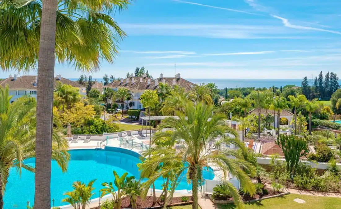 Apartament amb piscina de lloguer a Milla de Oro