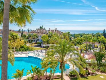 Apartament amb piscina de lloguer a Milla de Oro