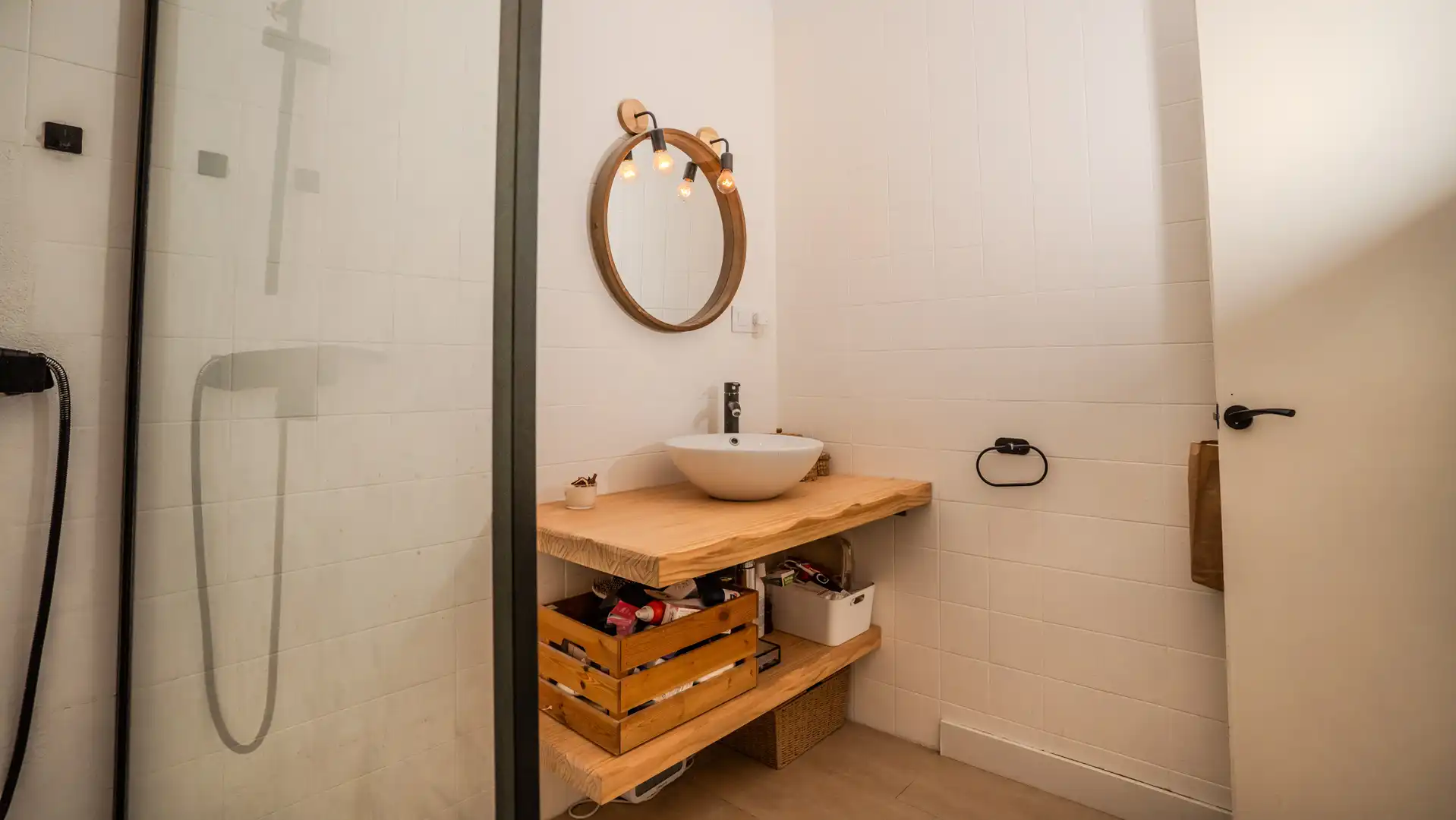 Baño de Casa adosada en venta en L'Ametlla de Mar  con Aire acondicionado, Calefacción y Parquet