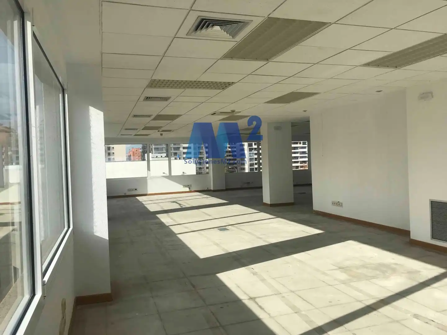 Oficina de alquiler en Tres Cantos
