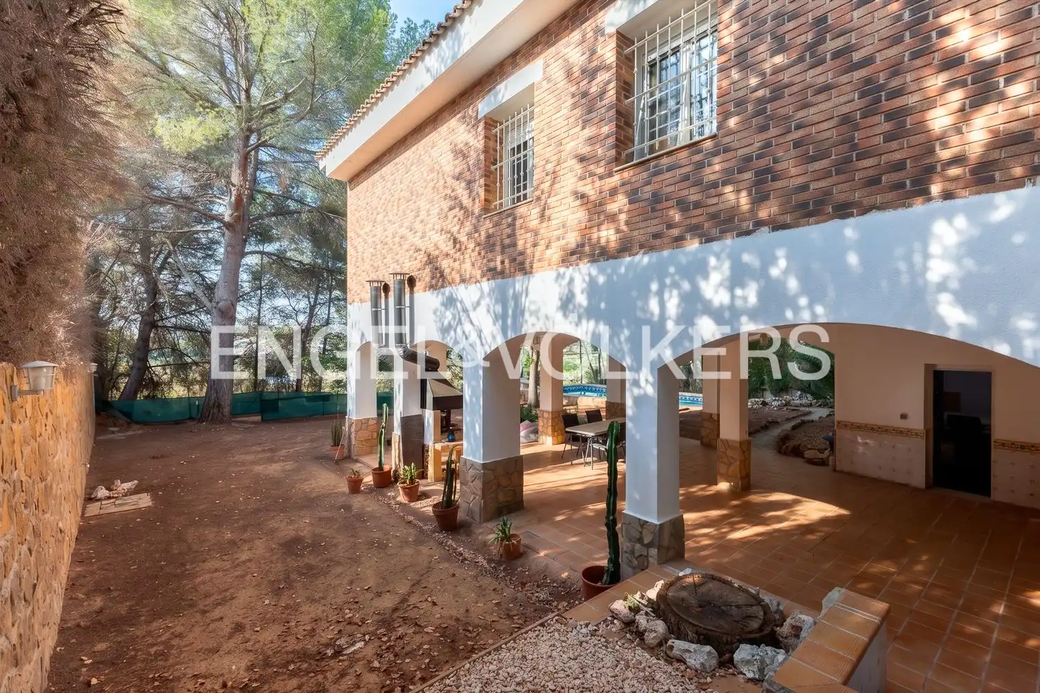 Vista exterior de Casa o chalet de alquiler en Paterna con Aire acondicionado, Calefacción y Jardín privado