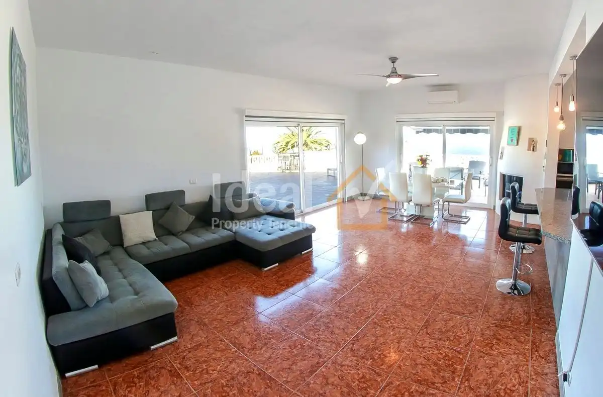 Houses for sale in El Salto