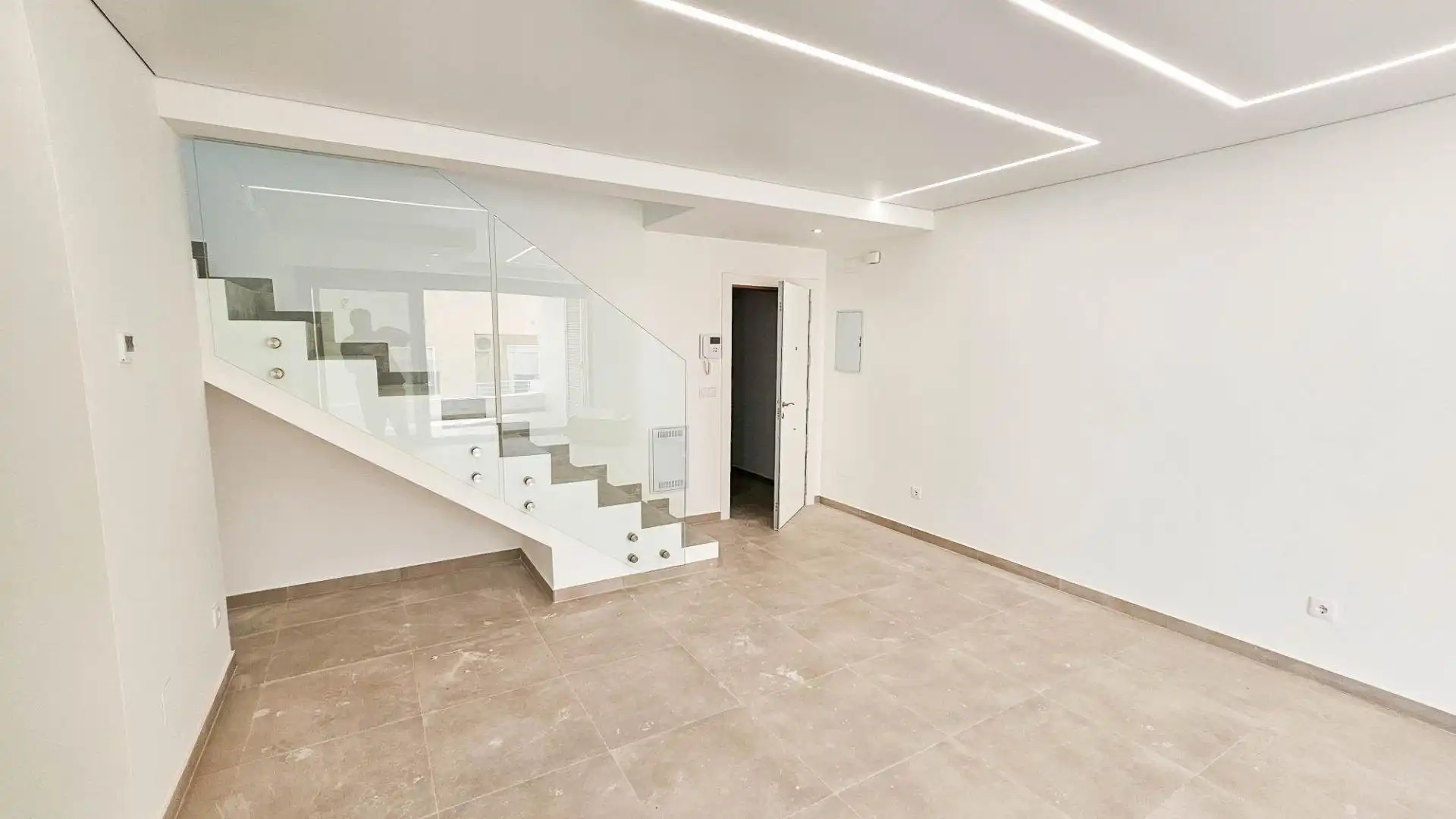 Penthouse with lift for sale in N/A, imagen 2