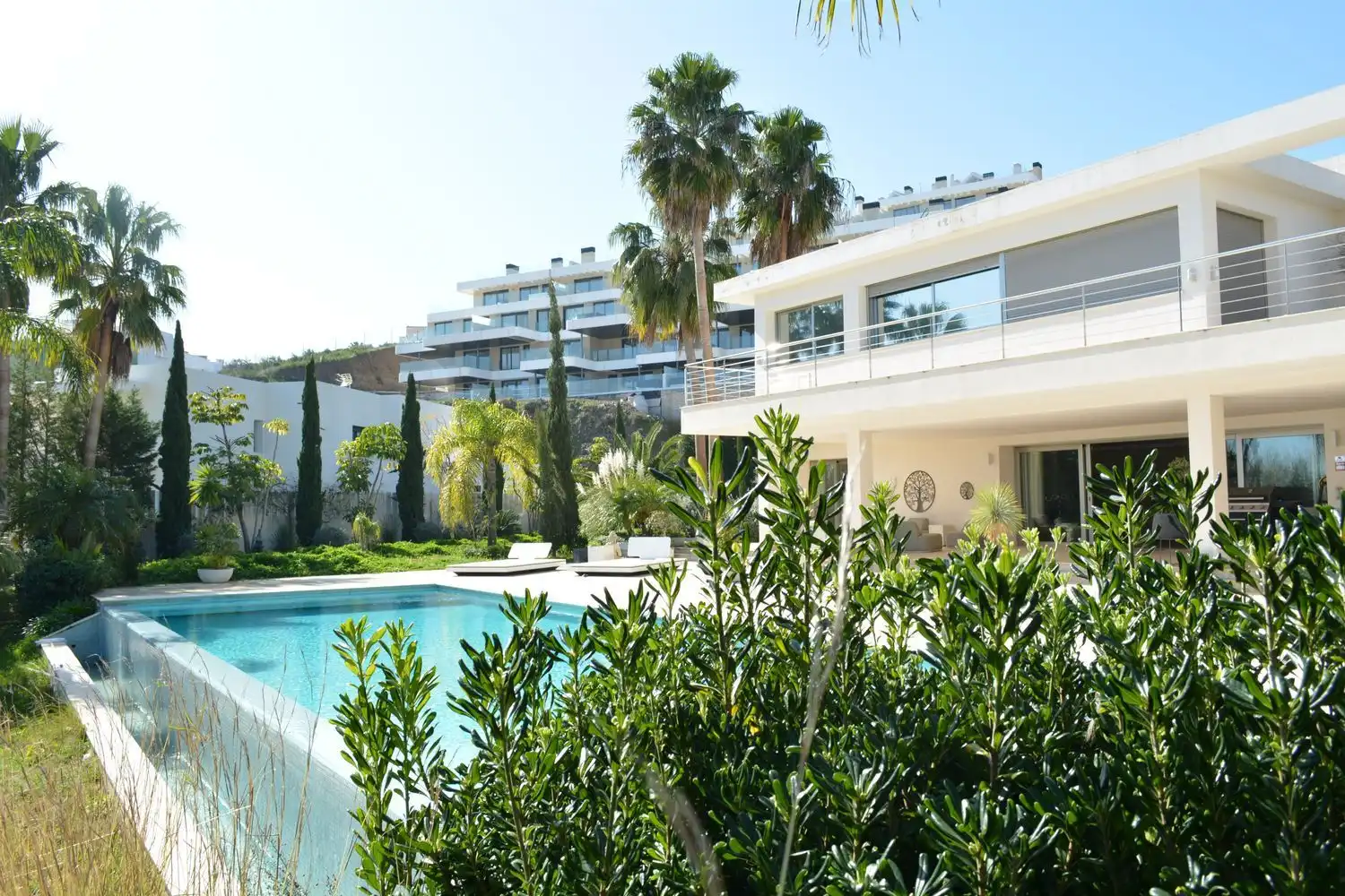 Villa con terrazza in vendita a Riviera del Sol, imagen 2