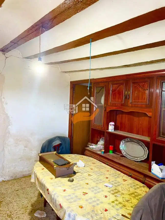 Casa adosada en venda en María