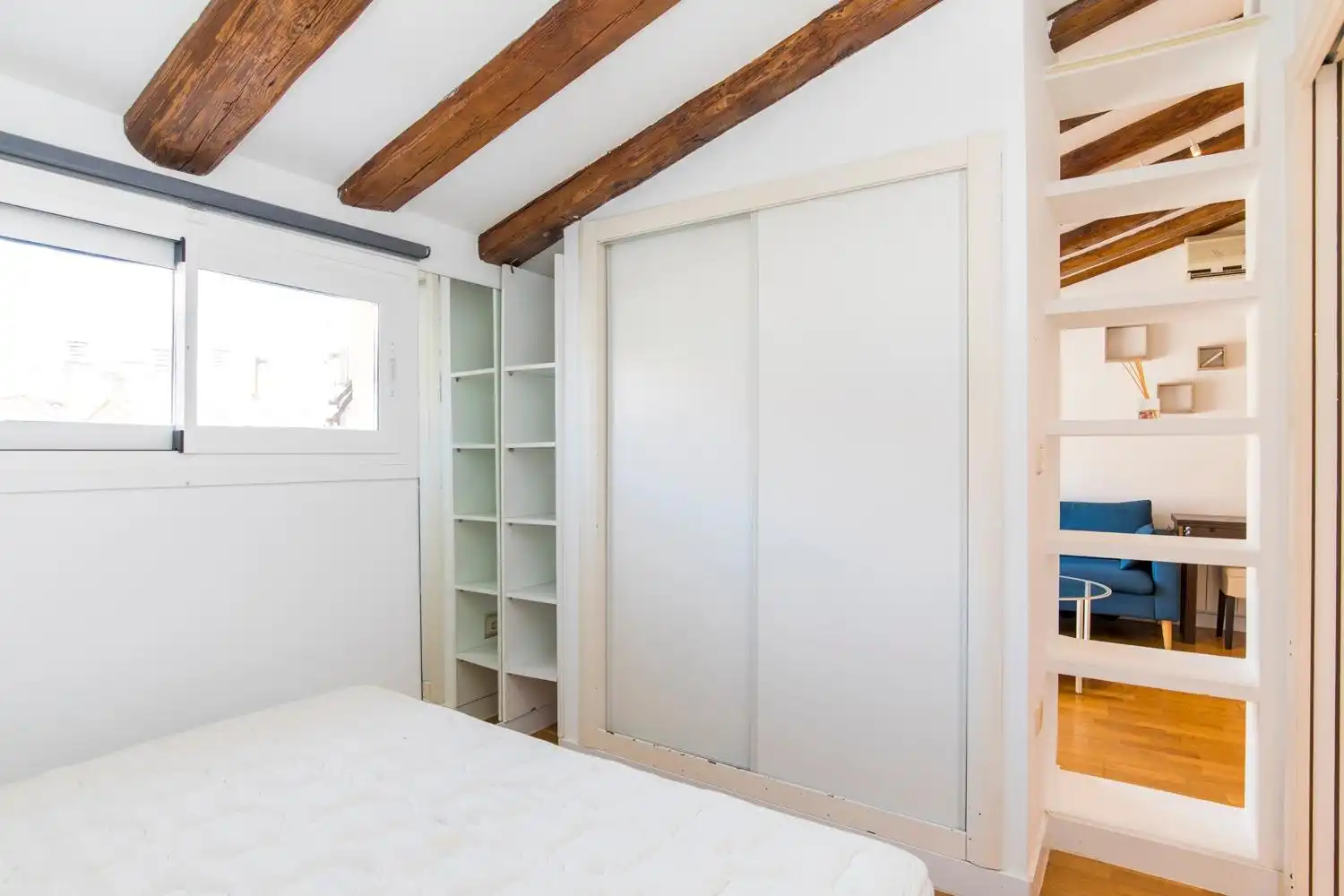 Attic for rent in Calle ZUMALACARREGUI, TOMAS, 11, Paseo Sagasta