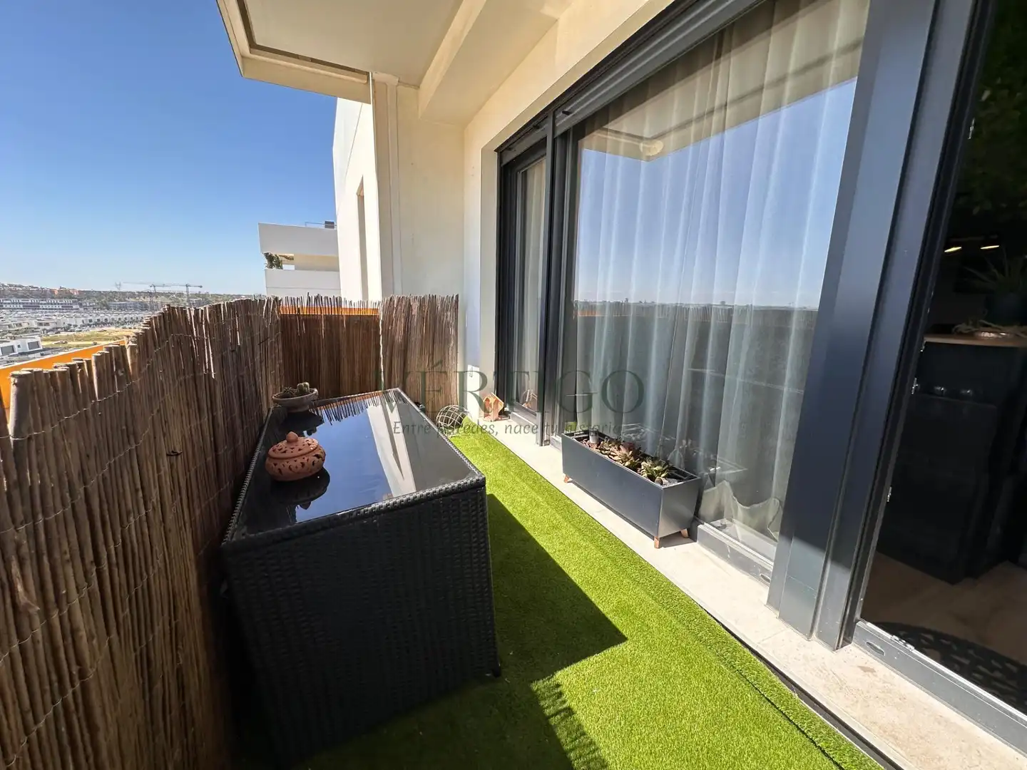 Terrasse von Wohnung zum Verkauf in Dos Hermanas mit Klimaanlage, Heizung und Terrasse