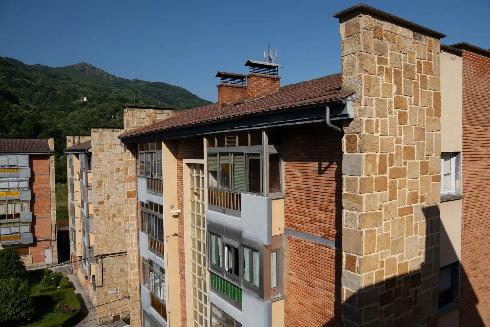 Exterior view of Flat for sale in Aller  with Heating and Furnished