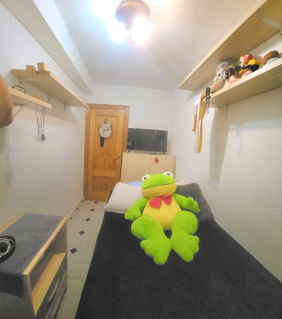 Bedroom of Flat for sale in Granada  with Air Conditioner