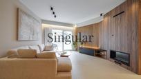 Living room of Flat for sale in  Barcelona Capital  with Air Conditioner, Heating and Terrace
