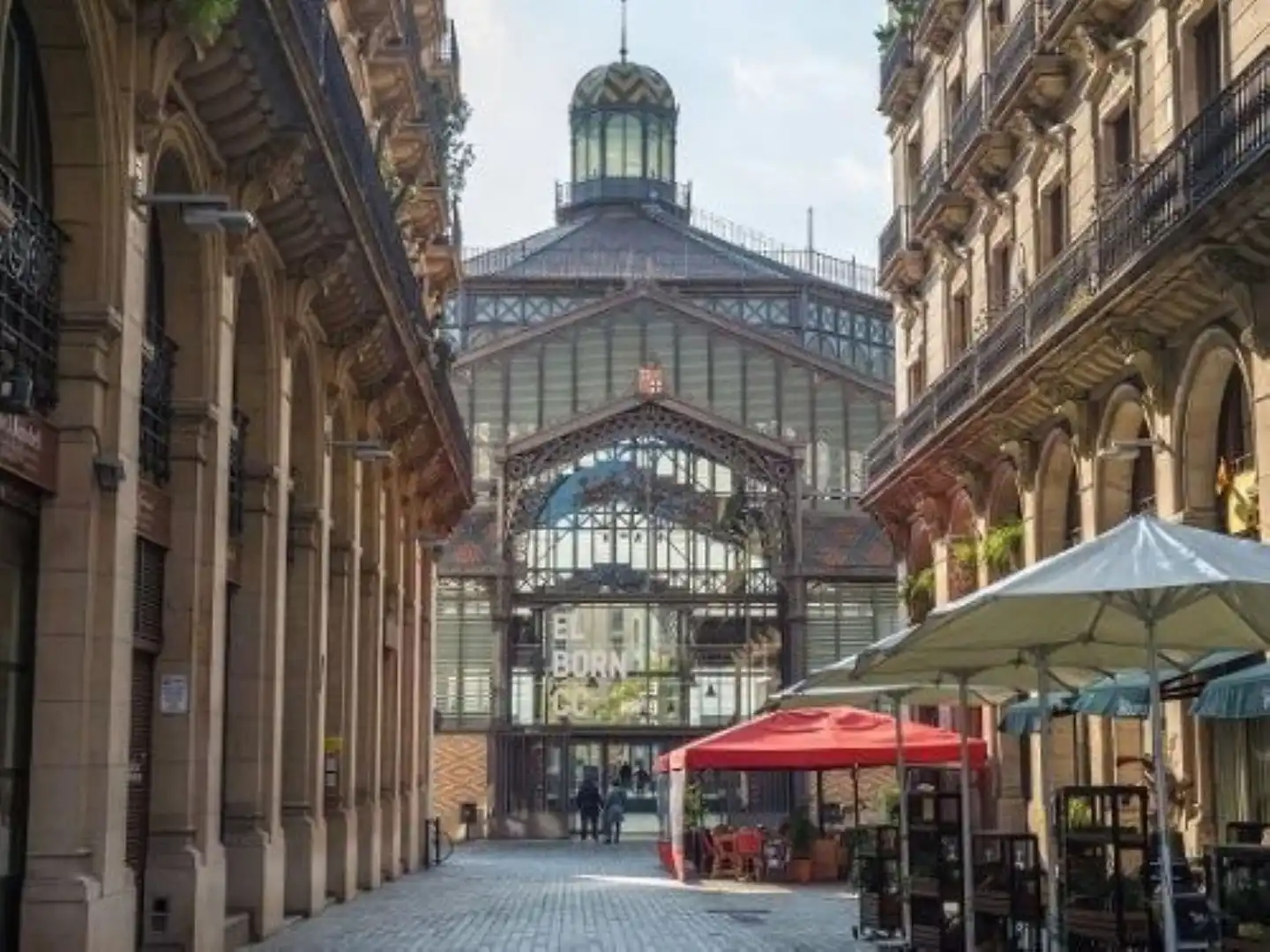 Außenansicht von Geschaftsraum zum Verkauf in Barcelona mit Klimaanlage