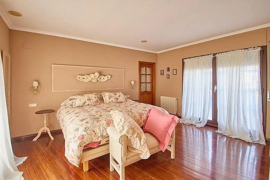 Dormitori de Casa o xalet en venda en Tarragona amb Aire condicionat, Calefacció i Jardí privat