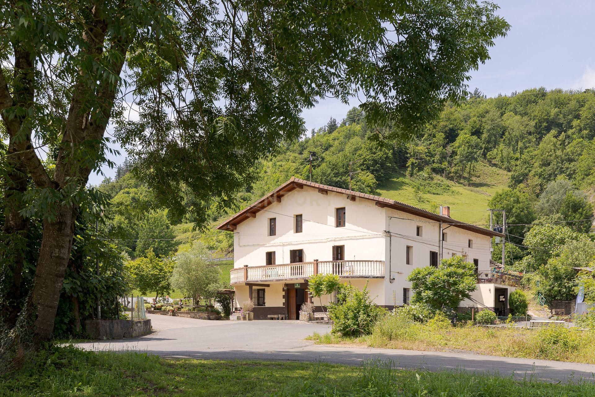 Exterior view of House or chalet for sale in Idiazabal  with Washing machine, Microwave and TV