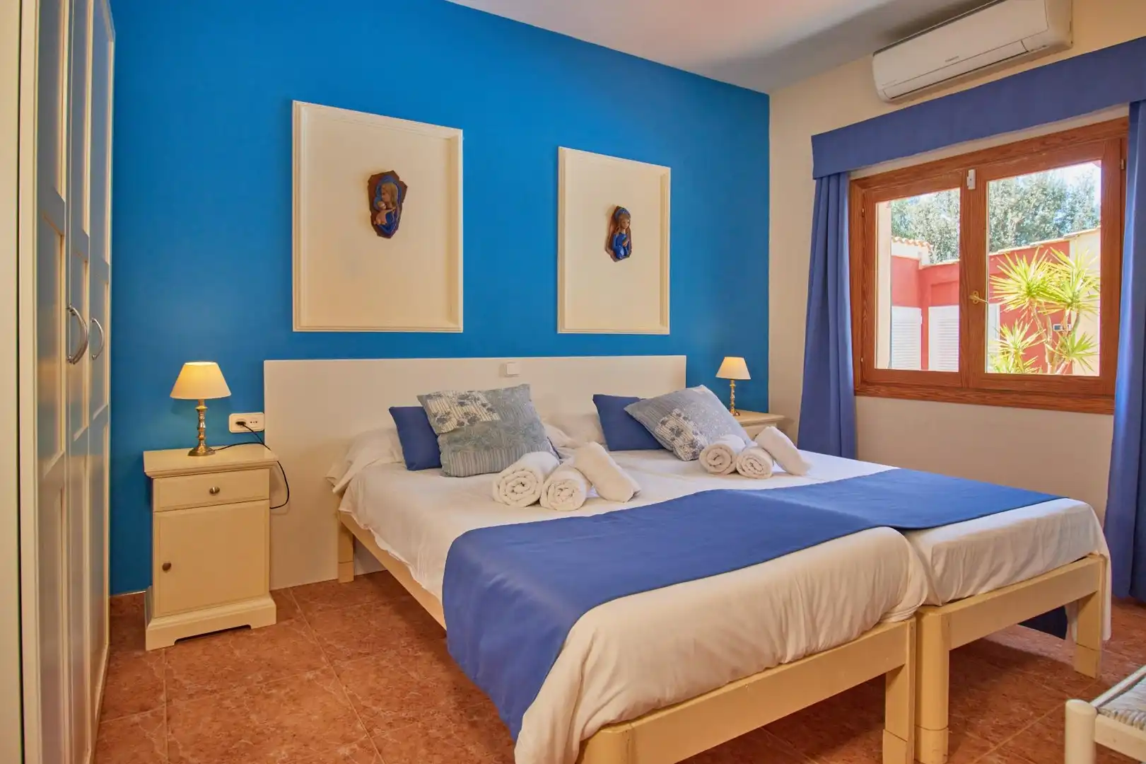 Habitación de Finca rústica en venta en Llucmajor con Aire acondicionado, Jardín privado y Terraza