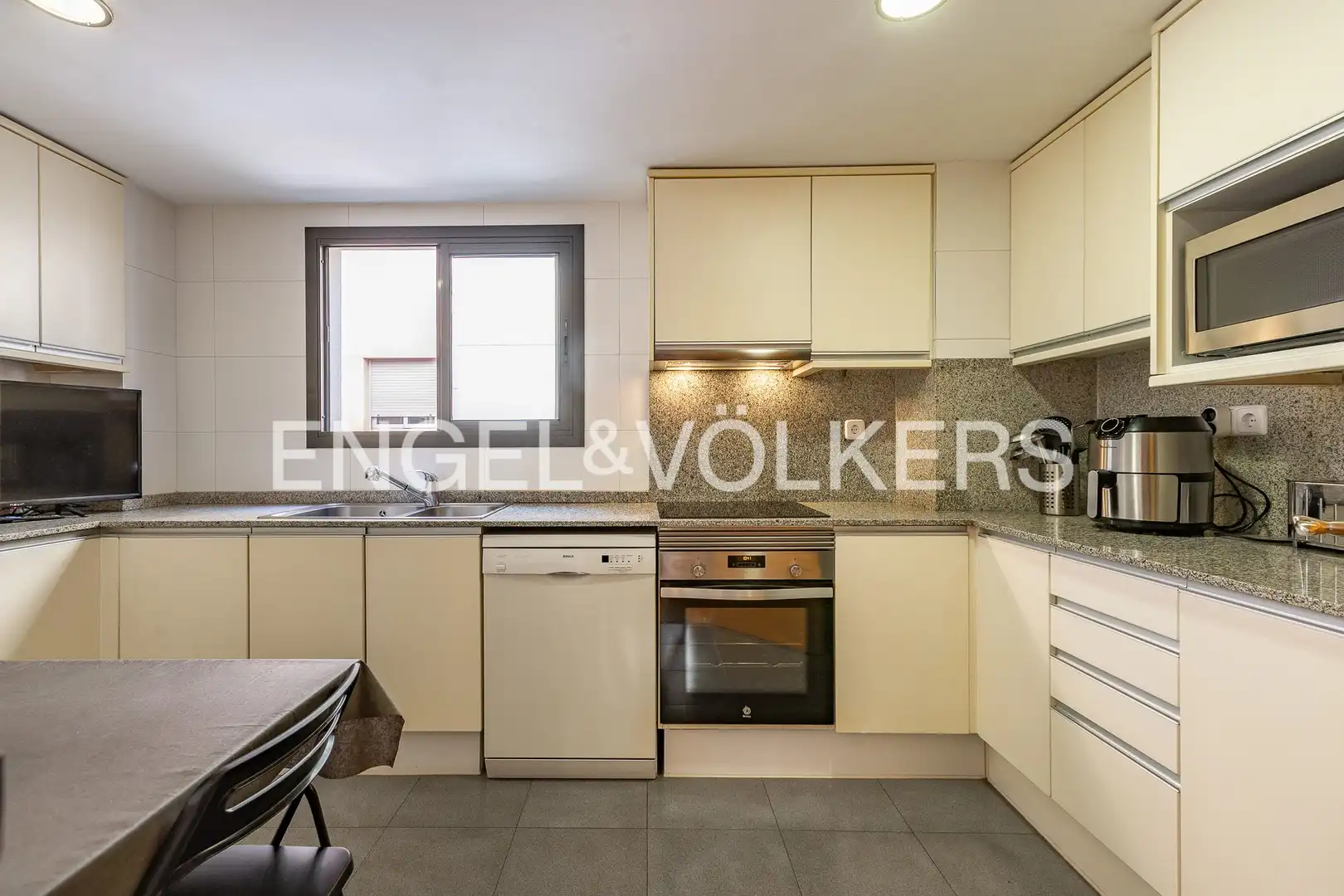 Cocina de Piso en venta en Barcelona con Aire acondicionado, Calefacción y Parquet