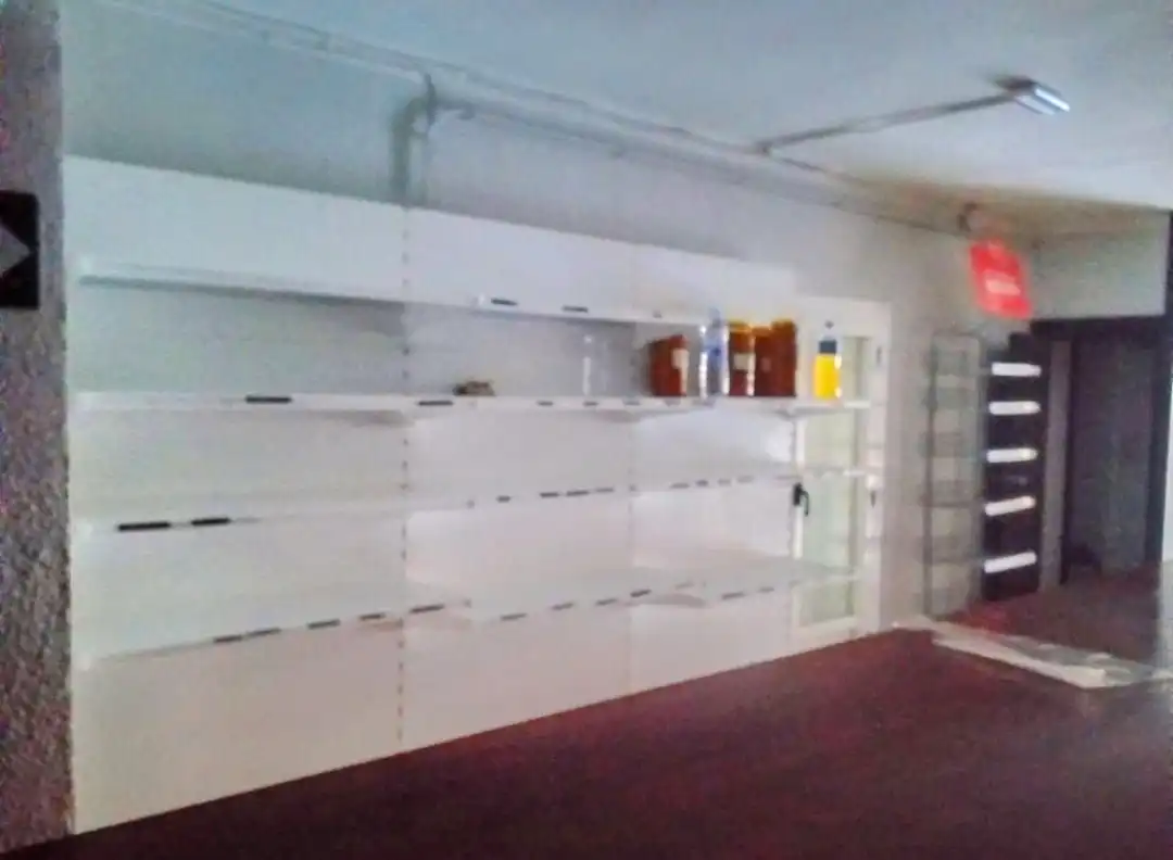 Local en venda en Sant Feliu de Llobregat