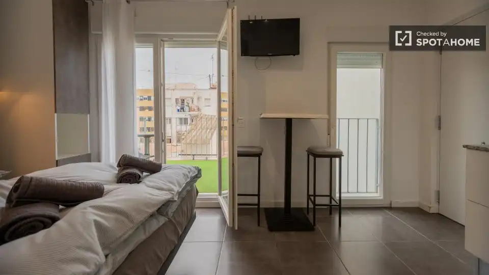 Flat with terrace to rent in Benicalap, imagen 7