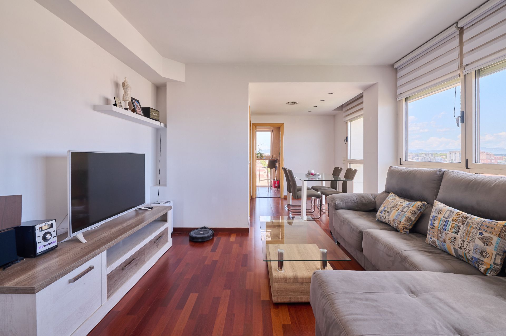 Sala d'estar de Pis en venda en Sabadell amb Aire condicionat, Calefacció i Parquet