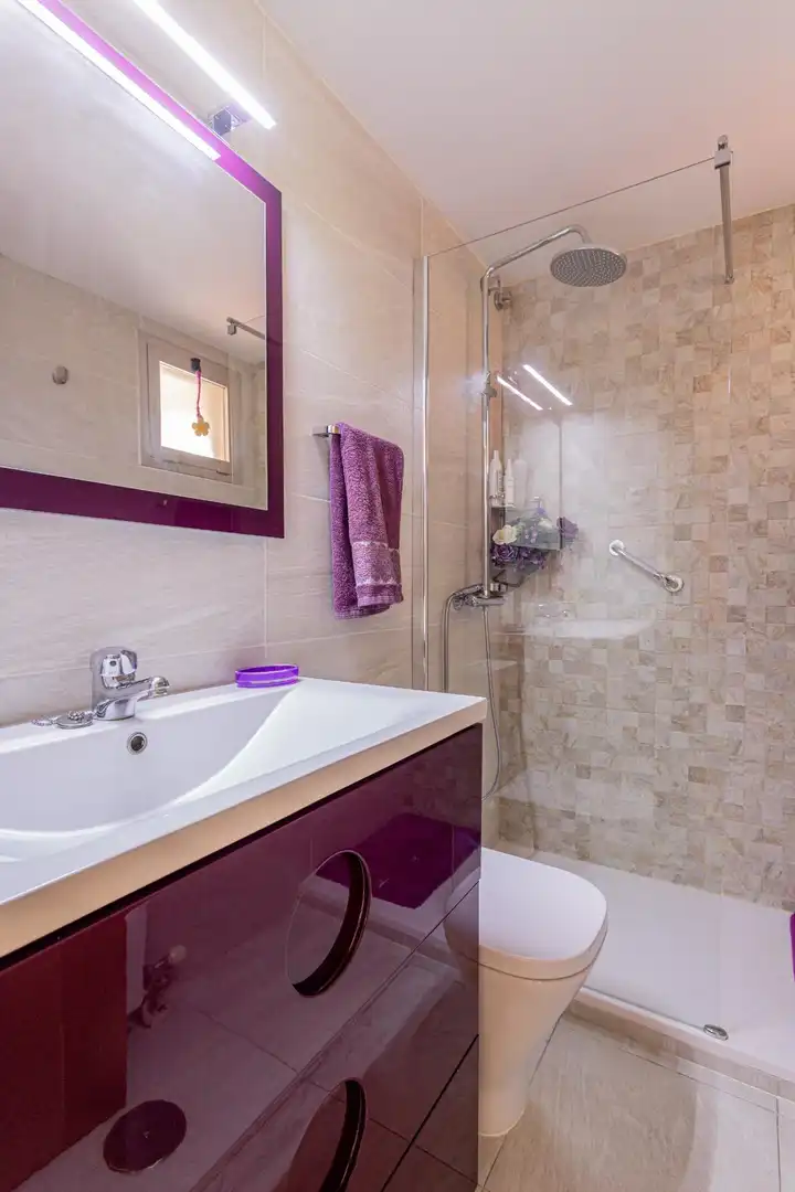 Baño de Casa adosada en venta en Tres Cantos con Calefacción, Jardín privado y Terraza