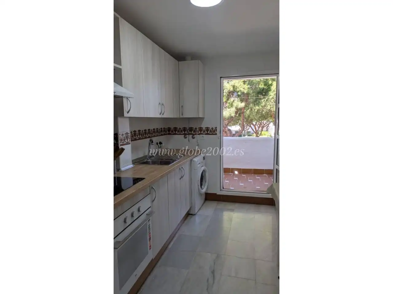 Apartment with terrace to rent in Sancti Petri, imagen 2
