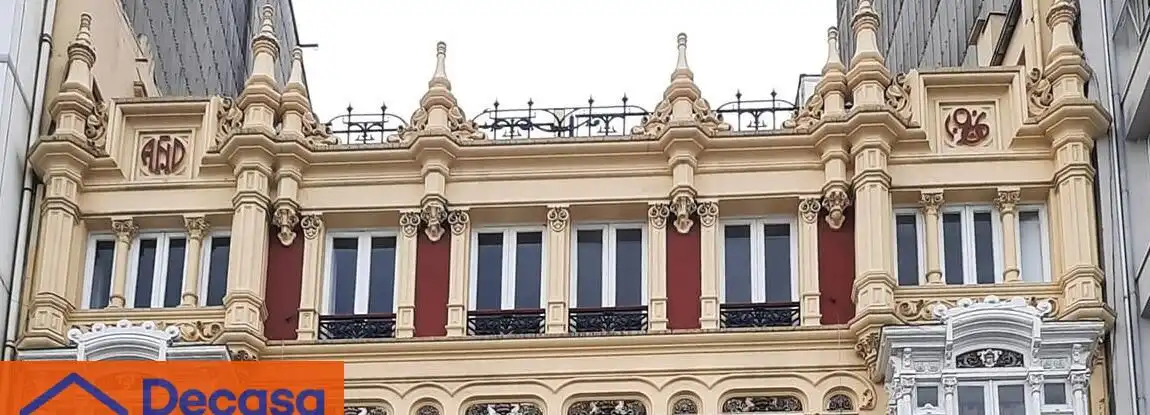 Vista exterior de Pis en venda en A Coruña Capital  amb Traster i Alarma
