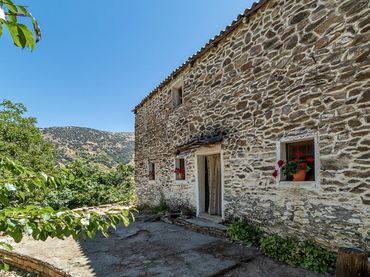 Landhaus zum Verkauf in Güéjar Sierra