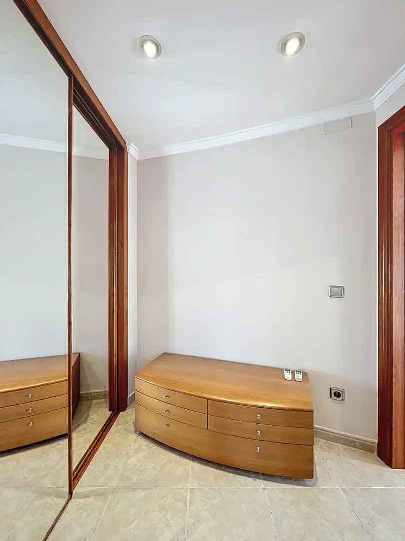 Habitación de Piso en venta en L'Alfàs del Pi con Aire acondicionado, Calefacción y Trastero